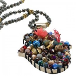 Collar largo Hamsa bordado a mano pieza única mexican boho
