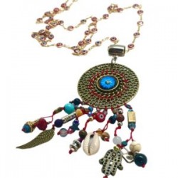 Collar con atrapasueños y cadena de ojos