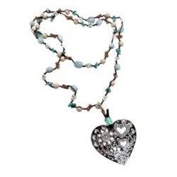 Collar con corazón de niquel y broche
