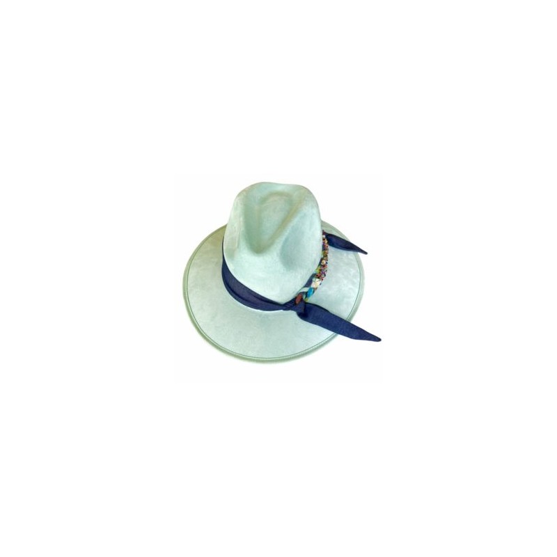 Sombrero de Gamuza azul aqua con cinta de mezclilla tejida y diferentes dijes bordados