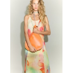 Bolso piel troquelado