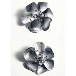 Pendiente flor cristales