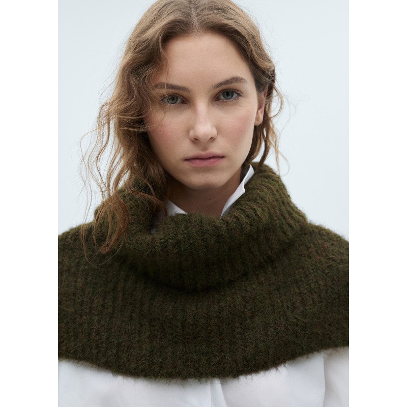 Chal cuello vuelto crop