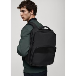 Mochila water repellent conexión USB