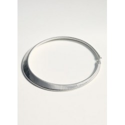 Collar rígido textura