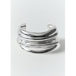 Maxi brazalete con relieve