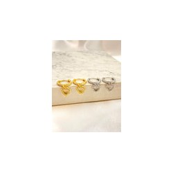 Huggie Corazon Zirconia