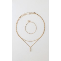 Collar Multicadena Con Dije