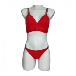 Conjunto de lencería de 2 piezas, brasier liso con tirantes con pedrería y frase love play + bragas con pedrería y frase love pl