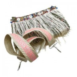 Bolsa “cross body” beige, salmón, rosa y verde militar con dijes bordados