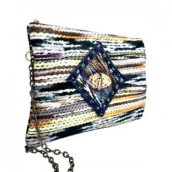 Bolsa de lana estilo boho con ojo