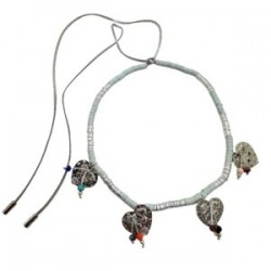 Collar con donas grises y CORAZONES plata