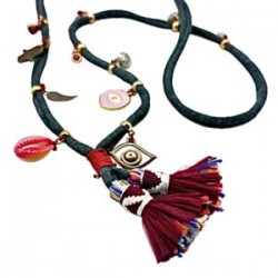 Collar con cordón de algodón, dijes y fleco