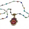 Collar con Hamsa de madera pintado a mano, hilo y cristal checo.