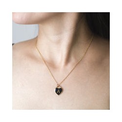 Dije Inicial Black Letter