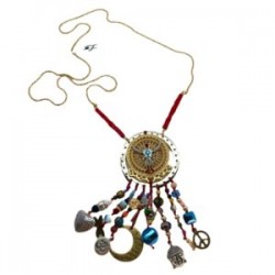 Collar largo con atrapasueños y toro