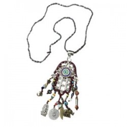 Collar largo con Hamsa bordado (vino) y dije de OJO