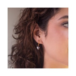 Arete huggie estrella cafe