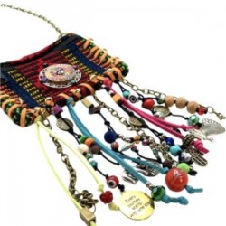 Collar mini bolsa con dijes de fortuna y buena suerte