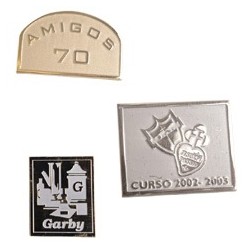 PINS TROQUELADOS DE METAL REX med. 2.5 cms