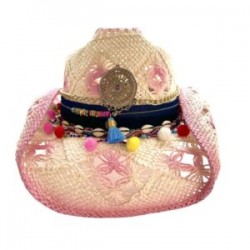 Sombrero “Country” color rosa con cinta de mezclilla y dije